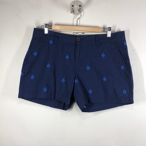 Old Navy Pants - NWT Old Navy Navy blue sailboat shorts size 10
